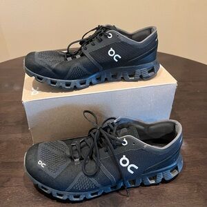 On Running Men's Black and Gray Athletic Shoes